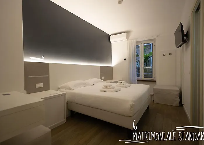 Отель Augusta